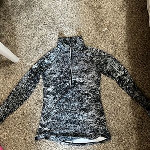 Under Armour Small Half Zip Pullover